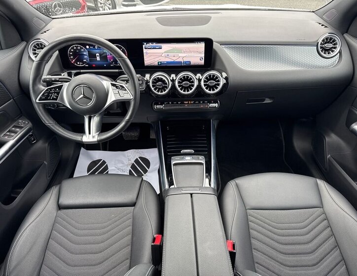 Mercedes-Benz GLA SUV / Terénní 2,0 l 110 kw