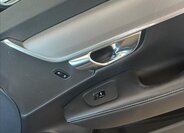 Volvo V90 24