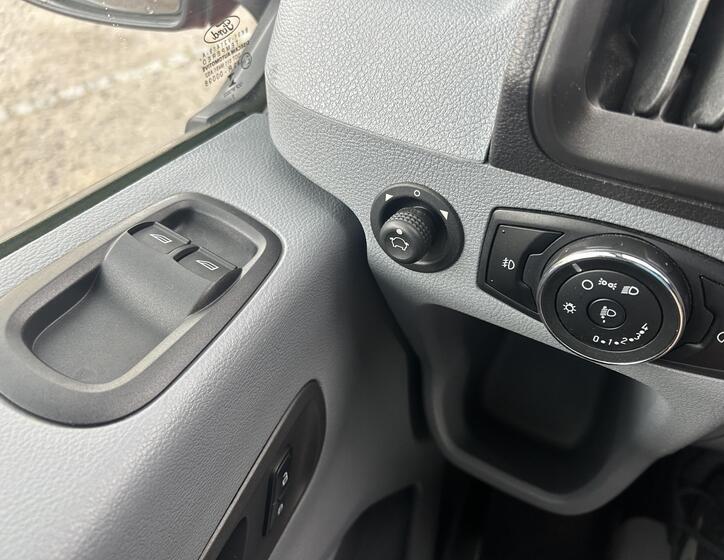 Ford Transit 37
