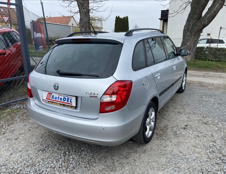 Škoda Fabia Kombi 1,9 l 77 kw