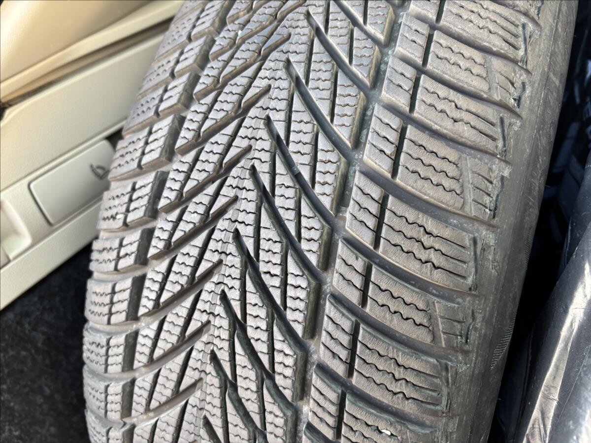 Škoda Superb Kombi 2,0 l 110 kw