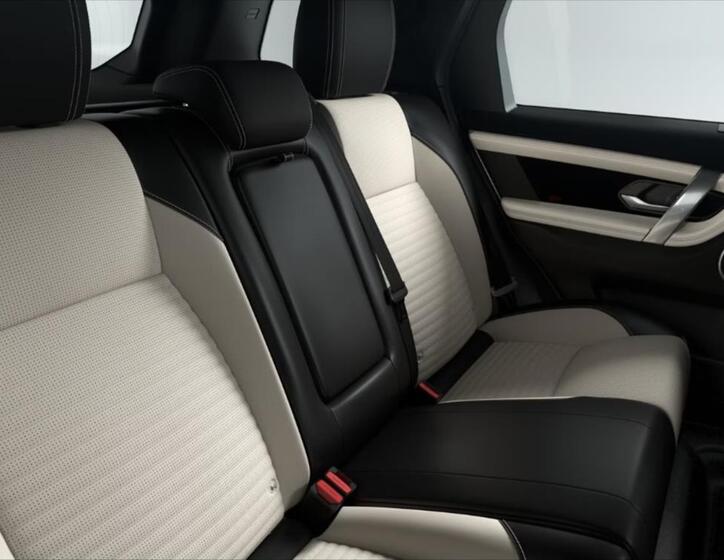 Land Rover Discovery Sport 8