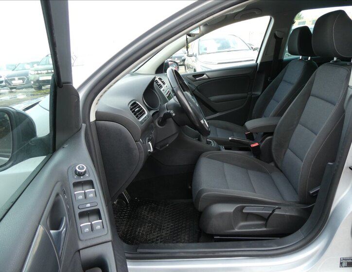 Volkswagen Golf Hatchback 1,4 l 90 kw