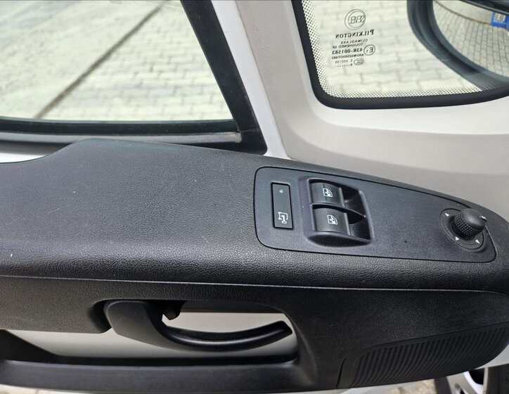 Peugeot Boxer 9