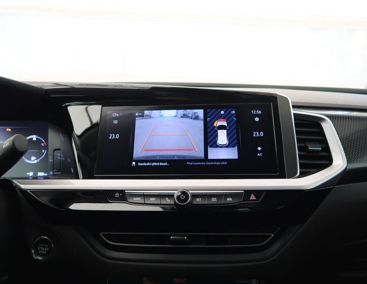 Opel Grandland SUV 1,2 l 96 kw