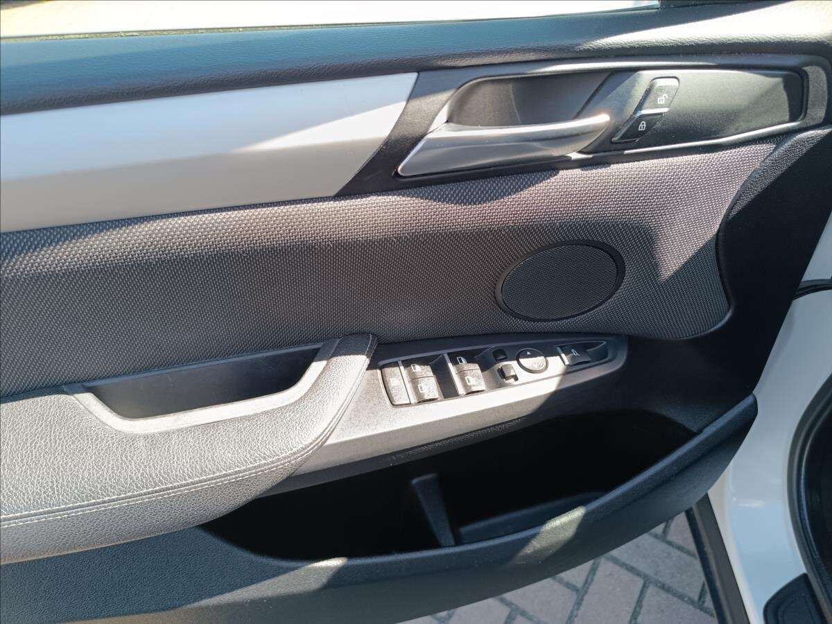 BMW X3 SUV / Terénní 3,0 l 190 kw