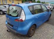 Renault Grand Scénic 9