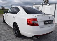 Škoda Octavia Sedan / Limuzína 2,0 l 135 kw
