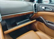 Porsche Cayenne SUV / Terénní 3,0 l 245 kw