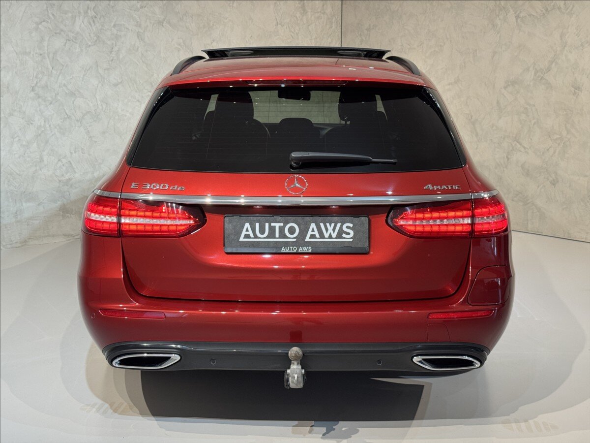 Mercedes-Benz Třídy E Kombi 2,0 l 225 kw