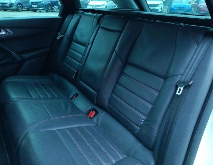 Peugeot 508 5