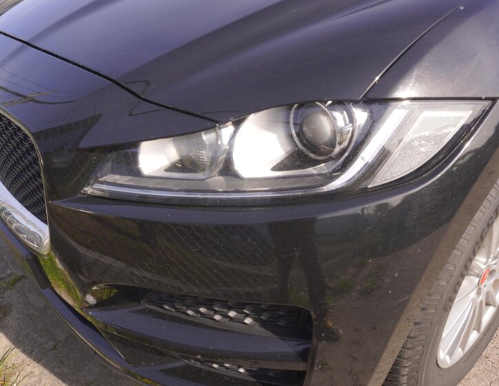 Jaguar F-Pace SUV / Terénní 2,0 l 184 kw