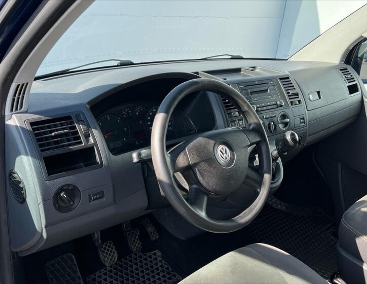 Volkswagen Multivan Kombi 2,5 l 96 kw