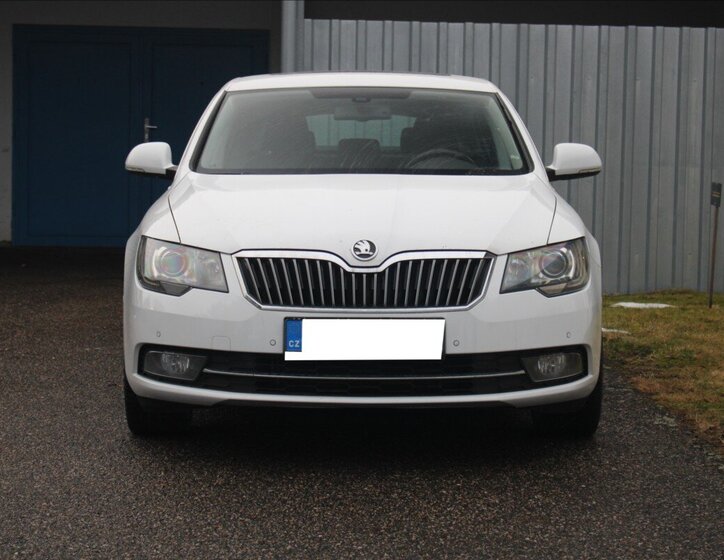 Škoda Superb Sedan 2,0 l 125 kw