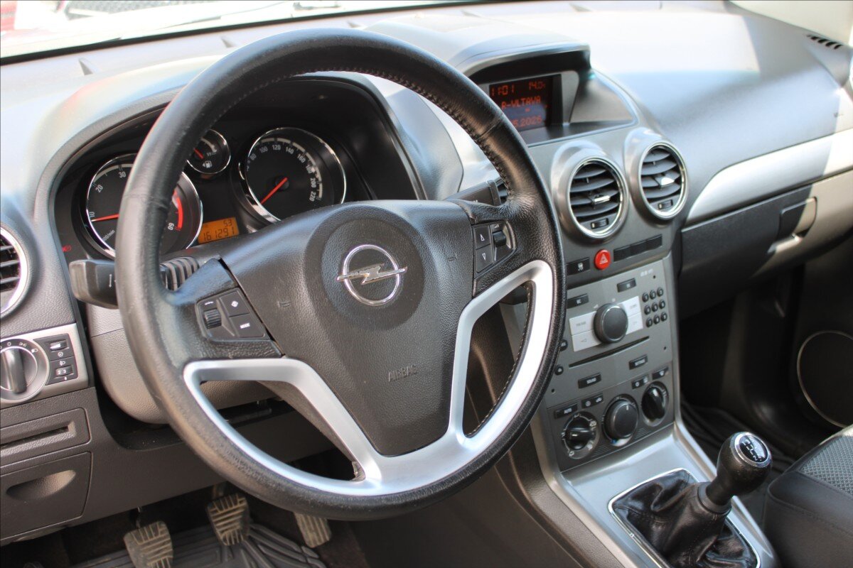 Opel Antara SUV / Terénní 2,0 l 110 kw