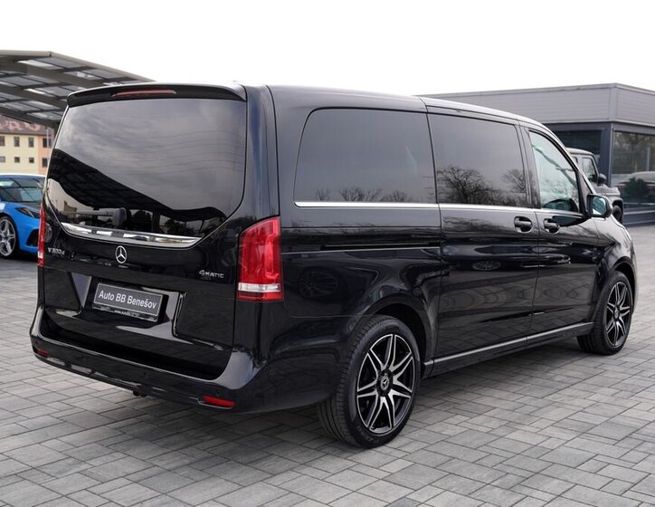 Mercedes-Benz Třídy V MPV 2,0 l 174 kw
