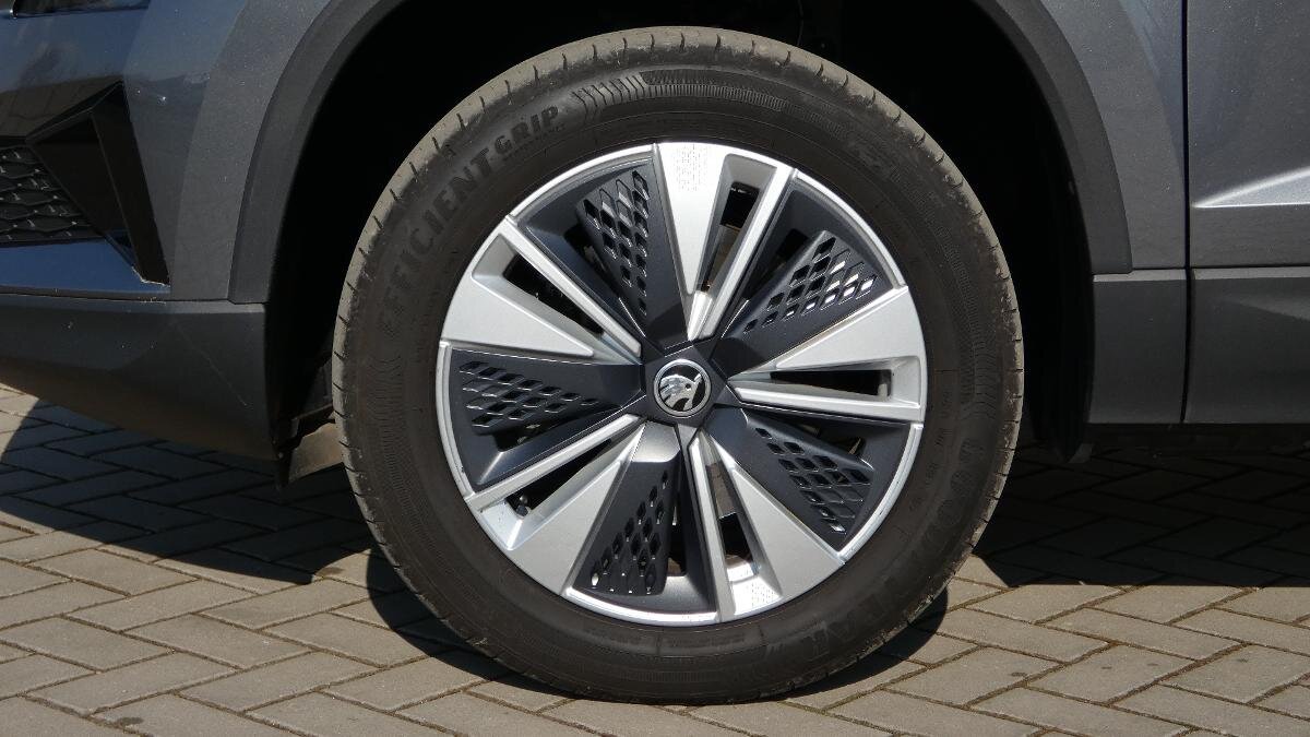 Škoda Karoq SUV / Terénní 1,5 l 110 kw