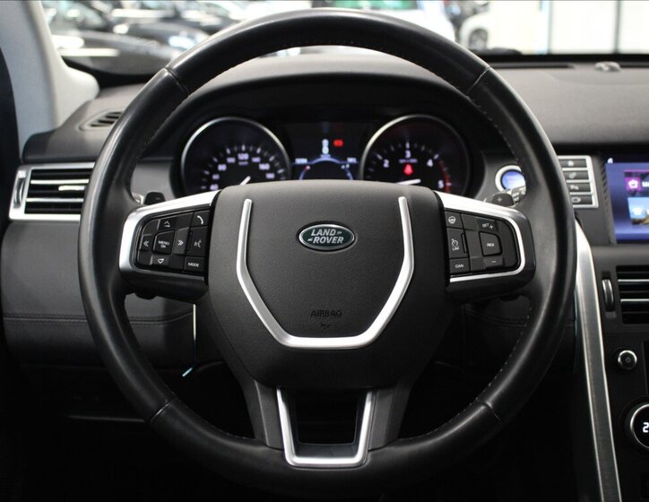 Land Rover Discovery Sport SUV 2,0 l 110 kw
