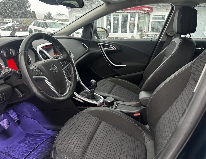 Opel Astra Kombi 1,6 l 100 kw