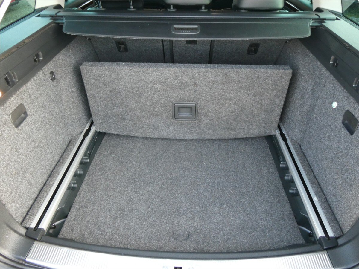 Škoda Superb Kombi 2,0 l 125 kw