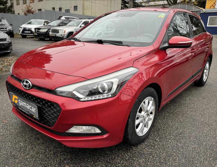 Hyundai i20 12