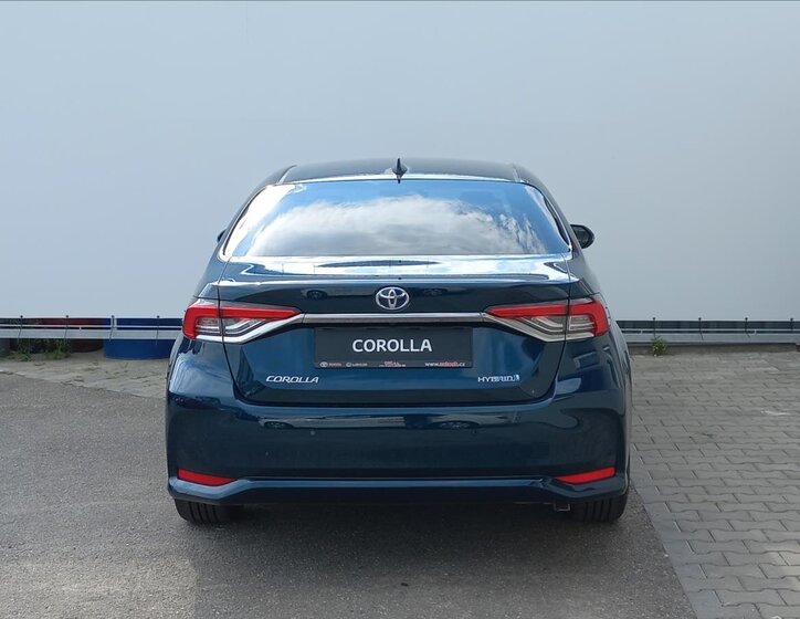 Toyota Corolla Sedan / Limuzína 1,8 l 0