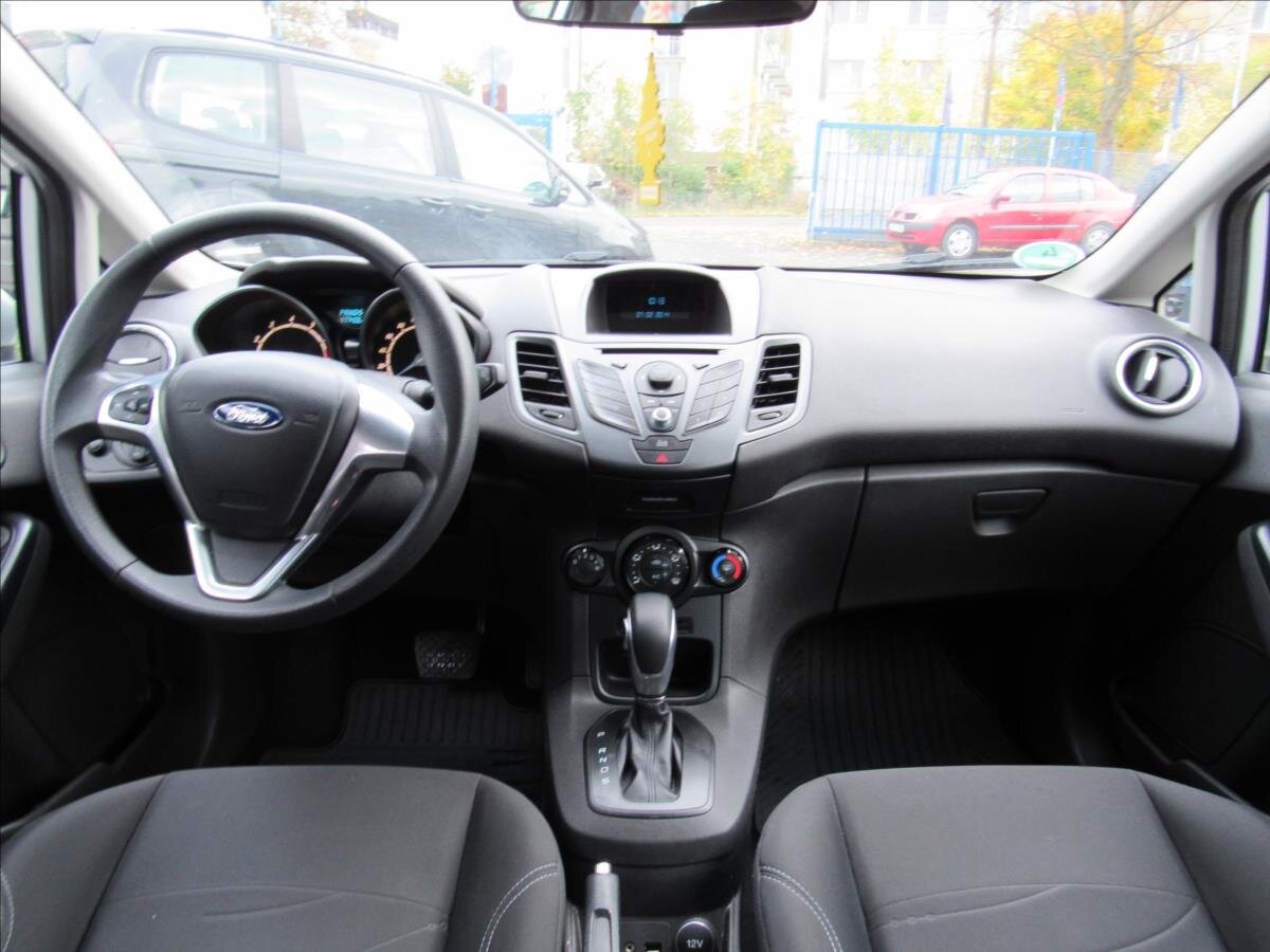 Ford Fiesta Hatchback 998,0 74 kw