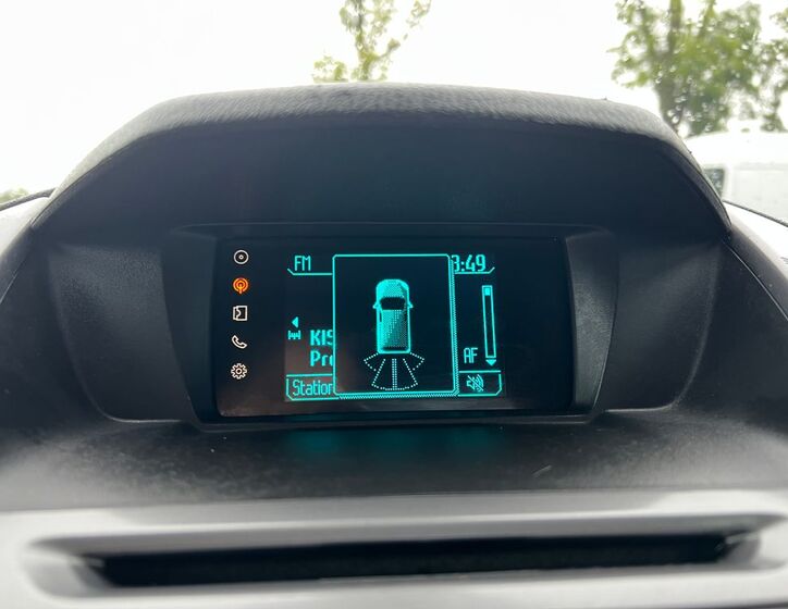 Ford Tourneo Connect 15