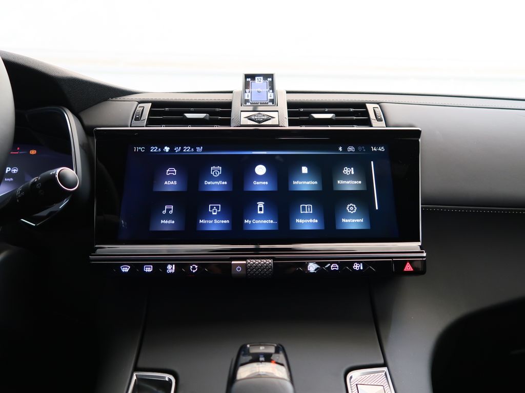 DS Automobiles DS7 Crossback