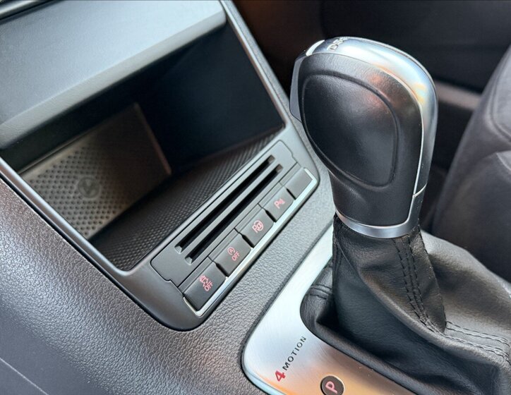 Volkswagen Tiguan SUV 2,0 l 103 kw