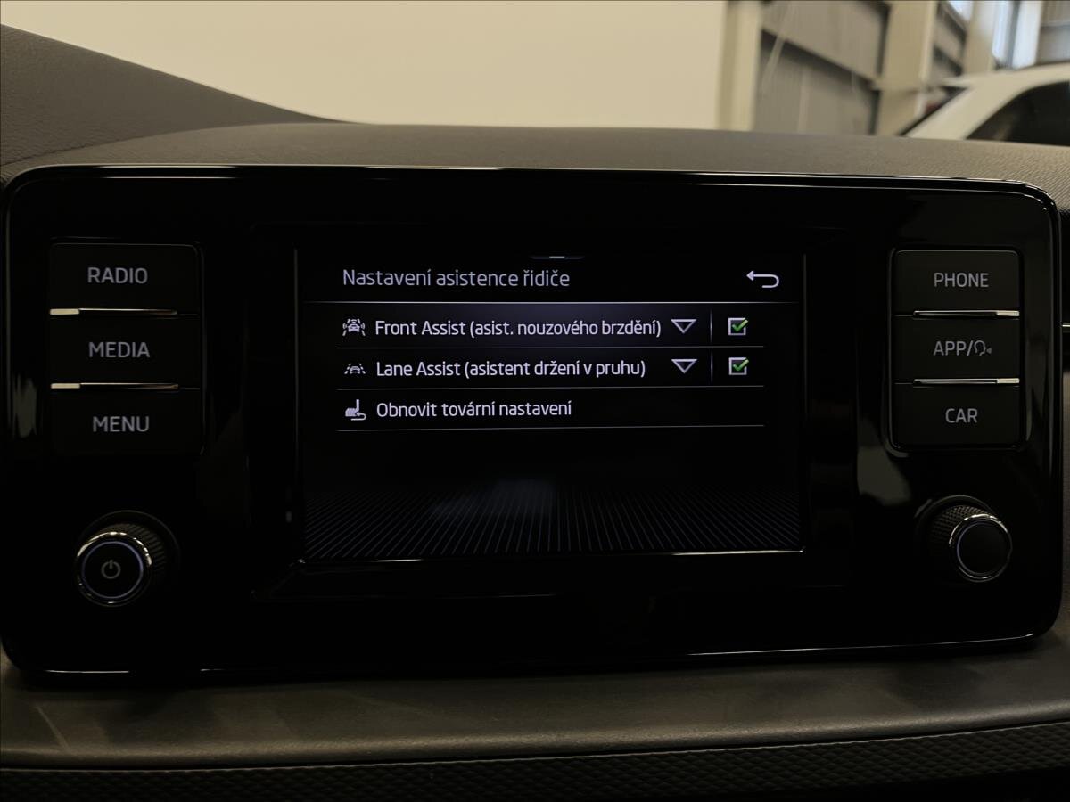 Škoda Kamiq SUV 999,0 81 kw