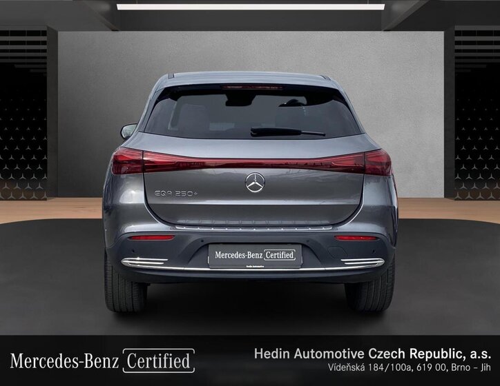 Mercedes-Benz EQA SUV / Terénní 0,0 140 kw