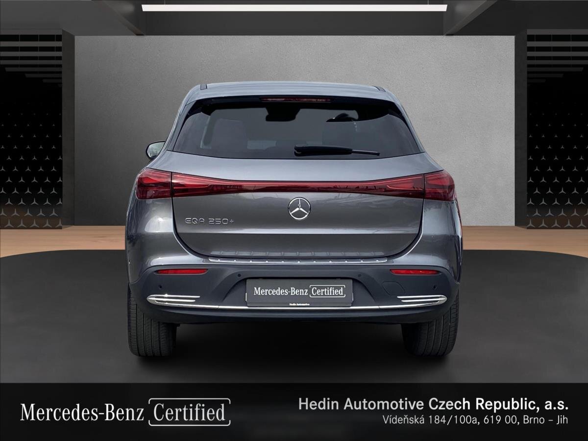 Mercedes-Benz EQA SUV / Terénní 0,0 140 kw