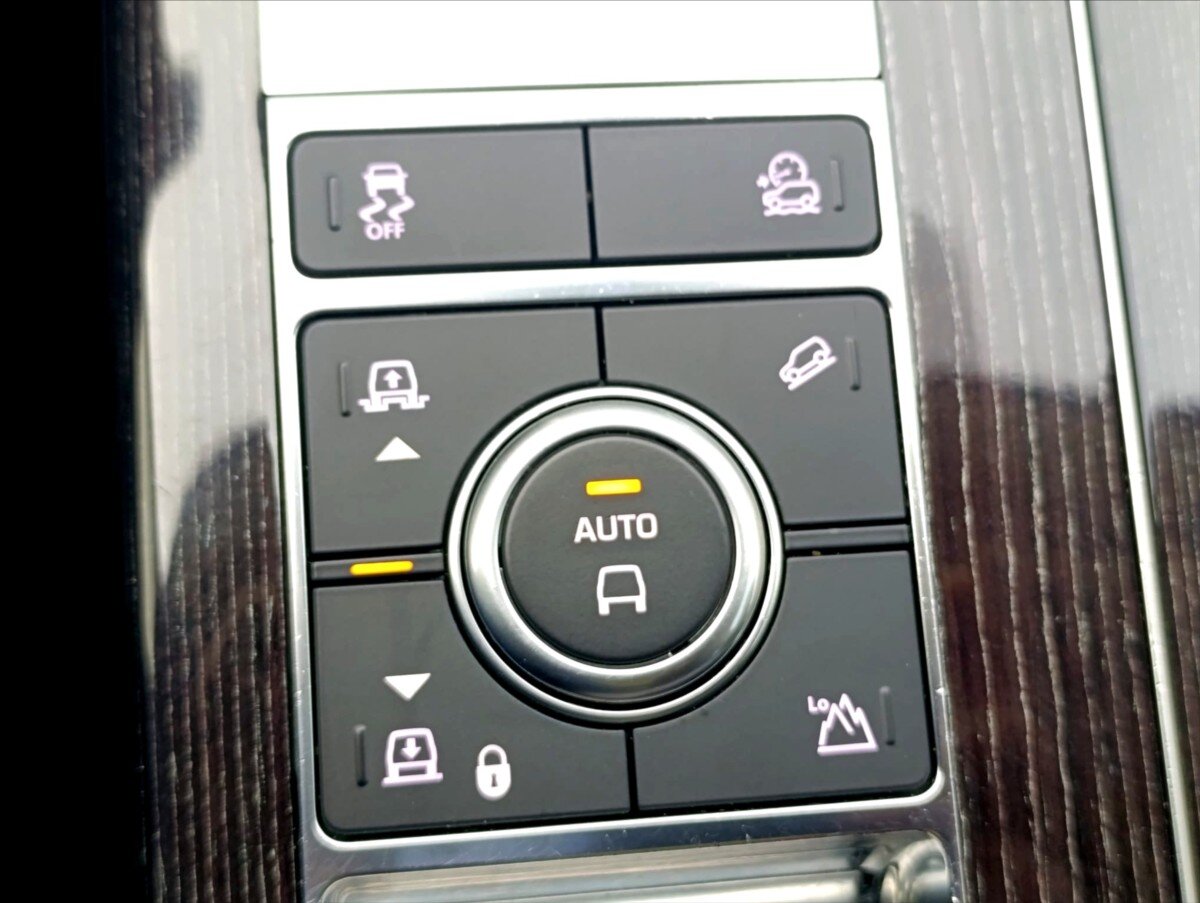 Land Rover Range Rover SUV / Terénní 5,0 l 386 kw