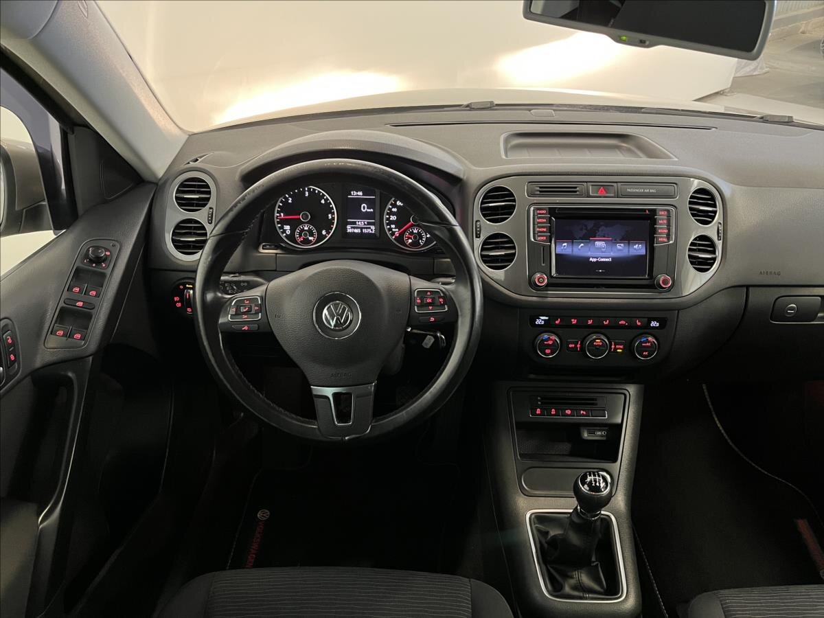 Volkswagen Tiguan SUV 2,0 l 81 kw