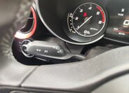 Alfa Romeo Giulia Sedan / Limuzína 2,1 l 110 kw