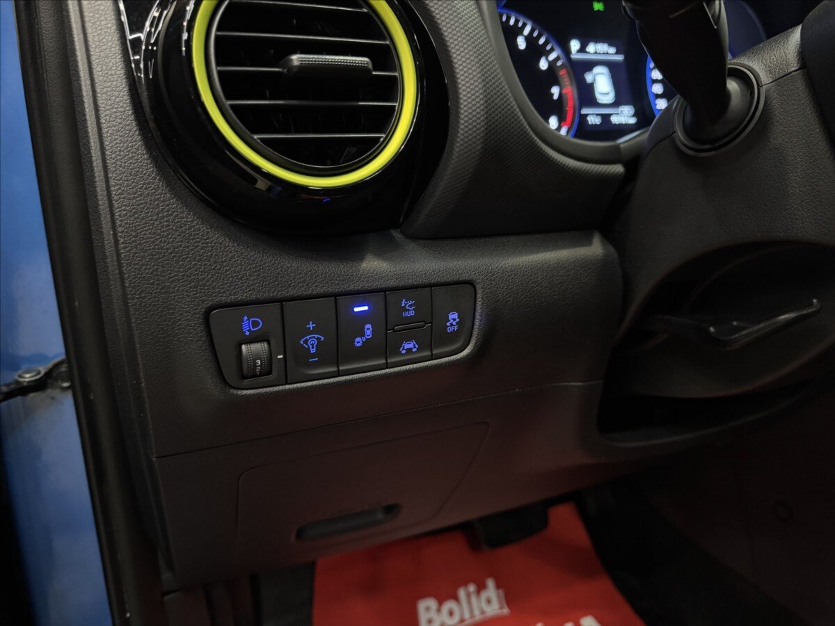 Hyundai Kona SUV / Terénní 1,6 l 130 kw