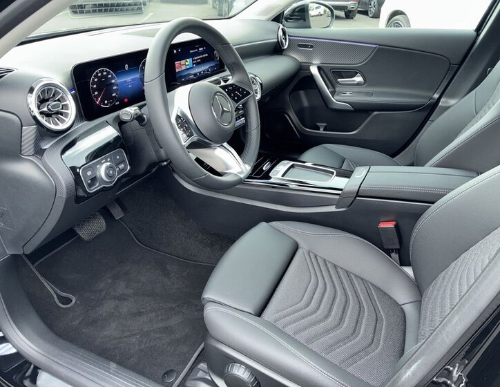 Mercedes-Benz Třídy A Hatchback 2,0 l 110 kw