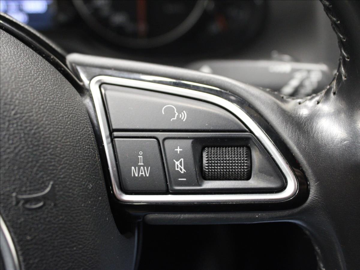 Audi Q5 Kombi 2,0 l 140 kw