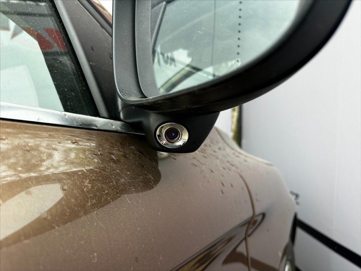 Volvo XC60 SUV / Terénní 2,4 l 136 kw