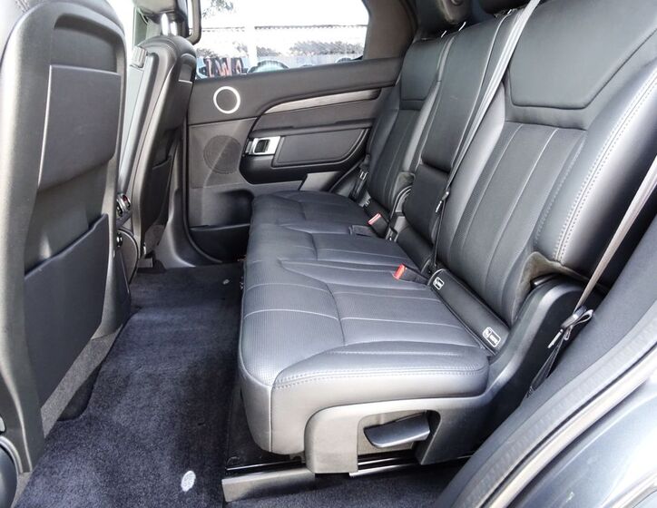 Land Rover Discovery 25