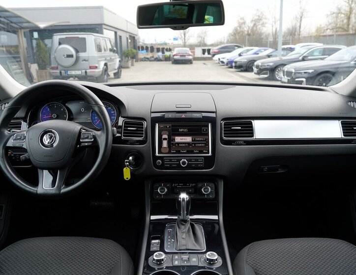 Volkswagen Touareg SUV / Terénní 3,0 l 176 kw