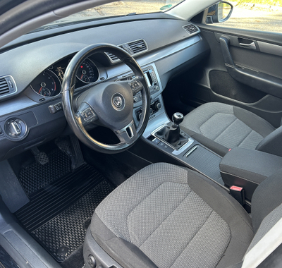 Volkswagen Passat 30
