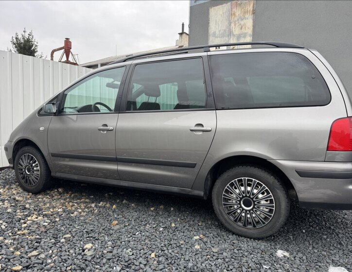 Seat Alhambra Kombi 1,9 l 85 kw