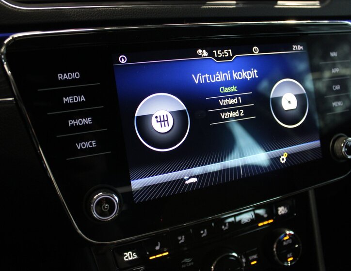 Škoda Superb Ostatní 2,0 l 110 kw