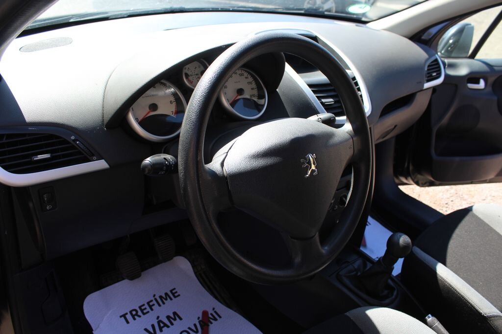 Peugeot 207 Hatchback 1,4 l 70 kw