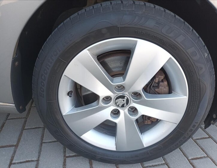 Škoda Rapid Hatchback 1,2 l 81 kw