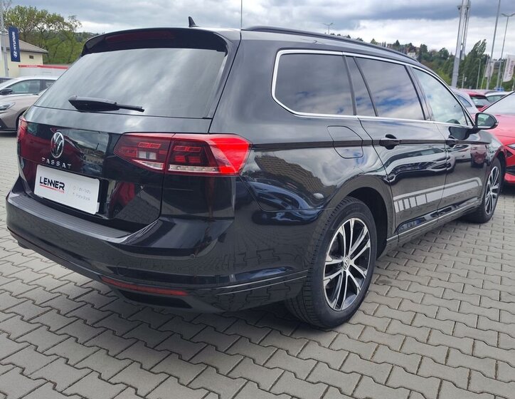 Volkswagen Passat Kombi 2,0 l 110 kw