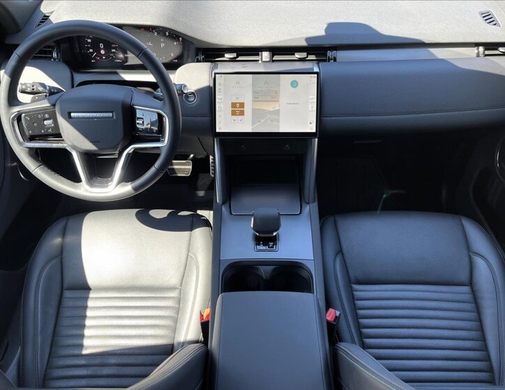 Land Rover Discovery Sport SUV / Terénní 2,0 l 150 kw