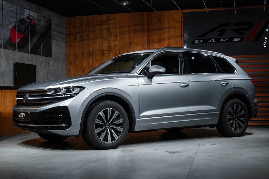 Volkswagen Touareg SUV 3,0 l 210 kw